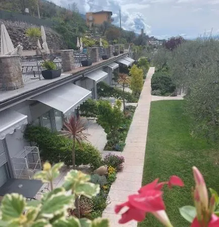 Lejlighedshotel Treccani 4*