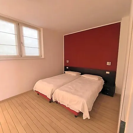 Apartmanhotel Treccani 4*