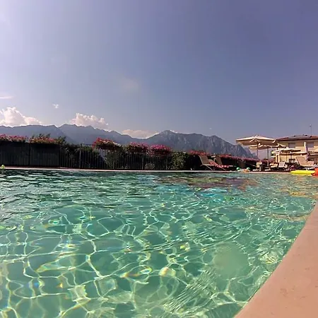 Treccani Aparthotel 4*
