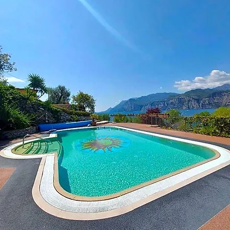 Treccani Aparthotel Malcesine