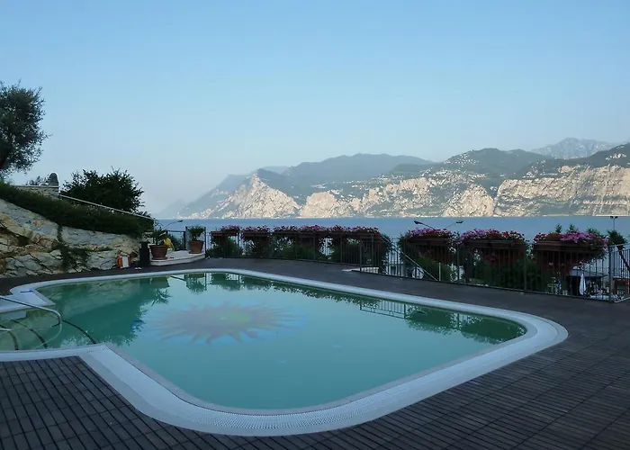 Aparthotel Treccani Malcesine