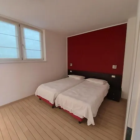 Lägenhetshotell Treccani Malcesine