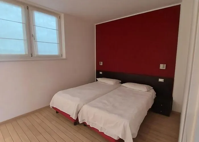 Apart-hotel Treccani Malcesine